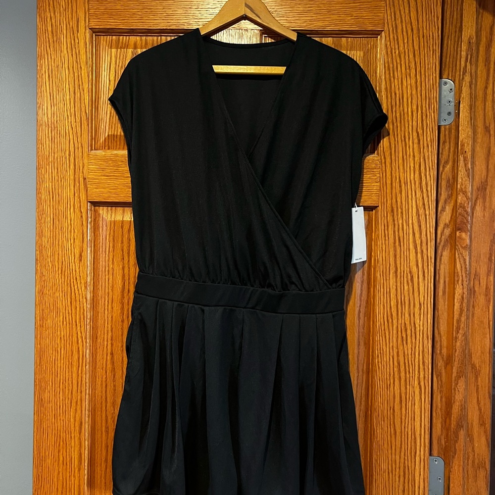 HALARA Black Short Sleeve Wrap Romper